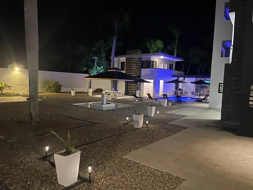 Level Suites #4 Omega Sosúa Lejlighedshotel