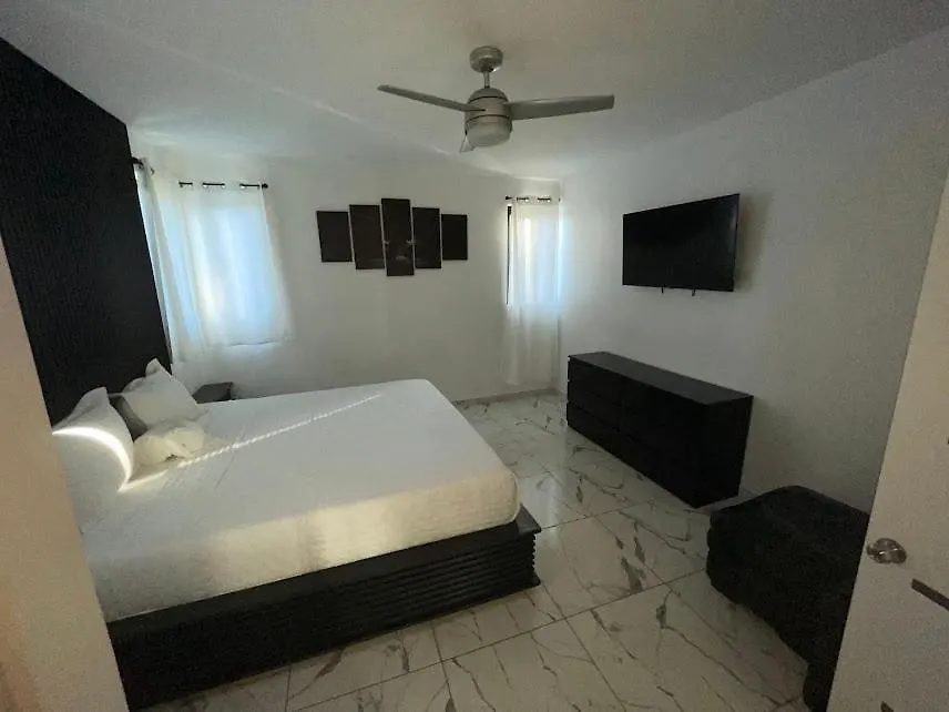 Level Suites #4 Omega Sosúa