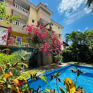 3* Aparthotel Michaela