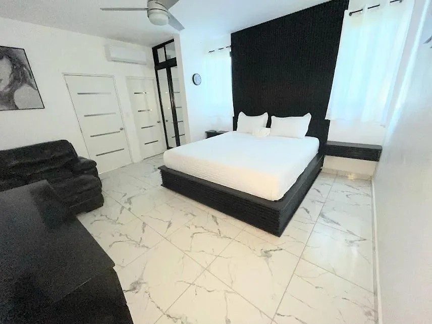 Level Suites #4 Omega Sosúa 0*,  Repubblica Dominicana